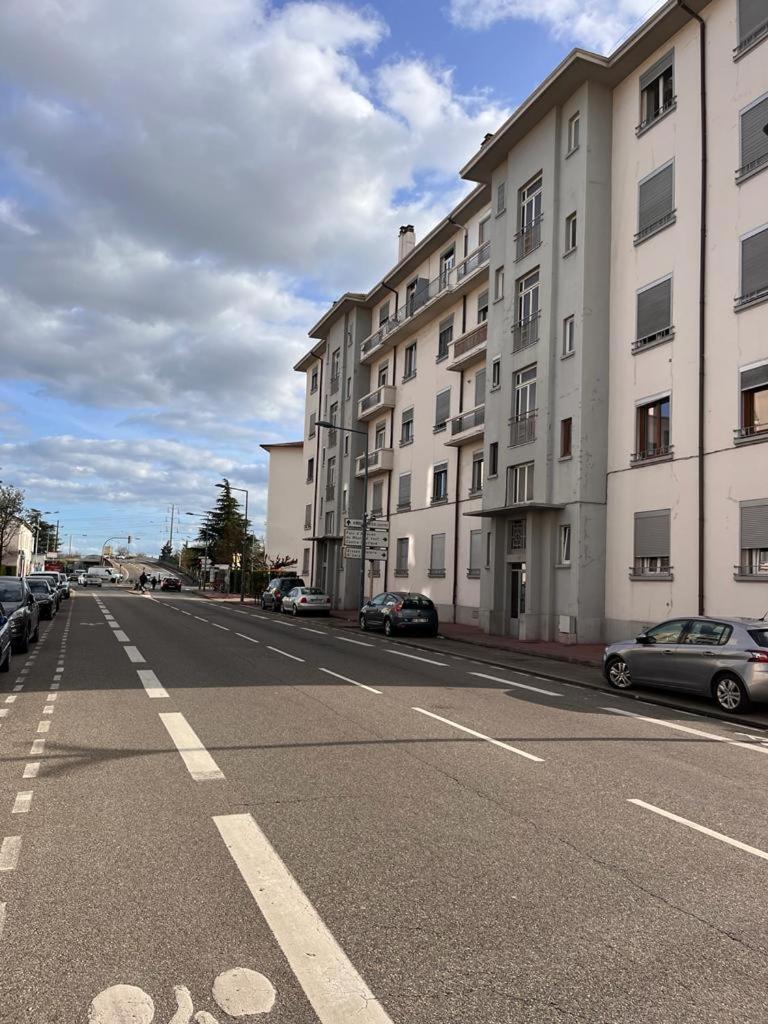 Appartamento Le Pressense 2 Vénissieux Esterno foto